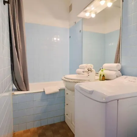 Heliopolis E57 - 4 Personnes Agde